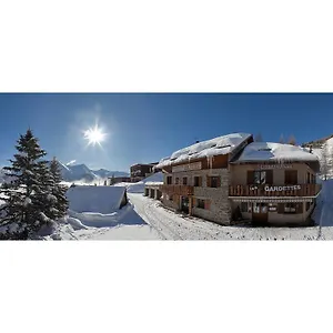 4* Hotel Les Gardettes